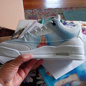 Kito wares mother marys